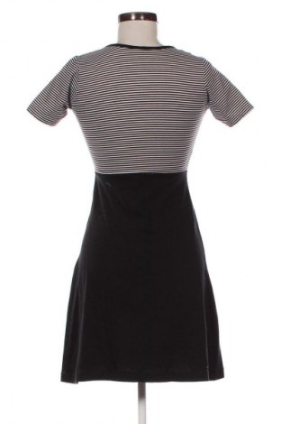 Рокля Unbranded, Размер M, Цвят Многоцветен, Цена 2,55 €