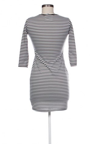 Рокля Unbranded, Размер M, Цвят Многоцветен, Цена 2,55 €