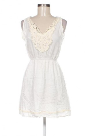 Рокля Unbranded, Размер S, Цвят Бял, Цена 3,06 €