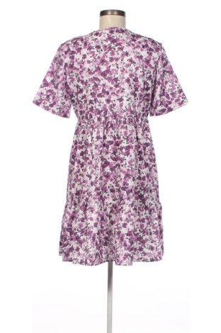 Рокля Unbranded, Размер M, Цвят Многоцветен, Цена 3,06 €