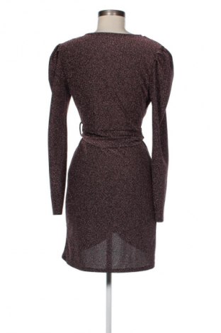 Kleid Unbranded, Größe M, Farbe Rosa, Preis 20,99 €