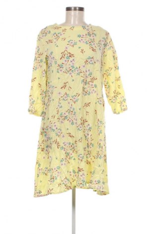 Šaty  United Colors Of Benetton, Velikost M, Barva Vícebarevné, Cena  229,00 Kč