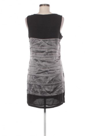 Рокля Vero Moda, Размер L, Цвят Многоцветен, Цена 2,55 €