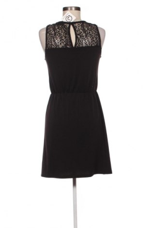 Рокля Vero Moda, Размер S, Цвят Черен, Цена 2,55 €