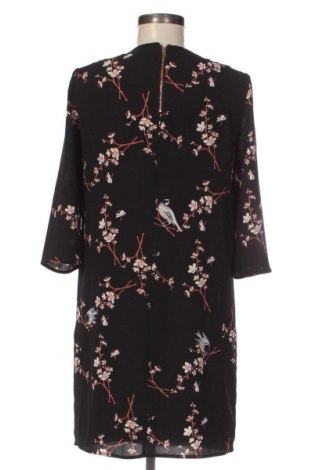 Рокля Vero Moda, Размер S, Цвят Многоцветен, Цена 2,55 €