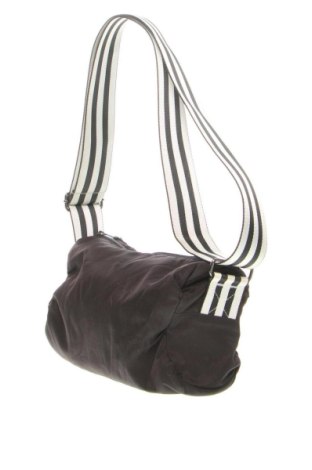 Τσάντα Adidas, Χρώμα Μαύρο, Τιμή 17,00 €, #136919202