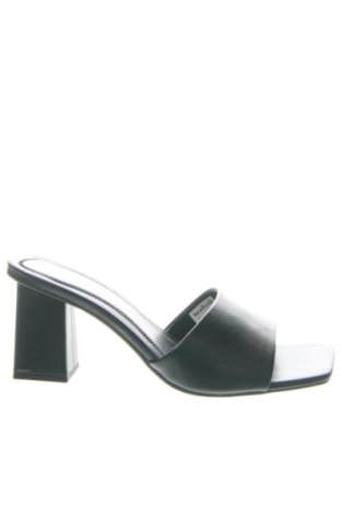 Papuci Amisu, Mărime 39, Culoare Negru, Preț 140,76 Lei, #136870121