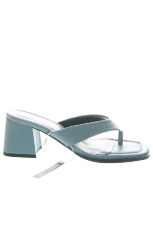 Чехли Bata, Размер 38, Цвят Син, Цена 19,58 €, #136845488