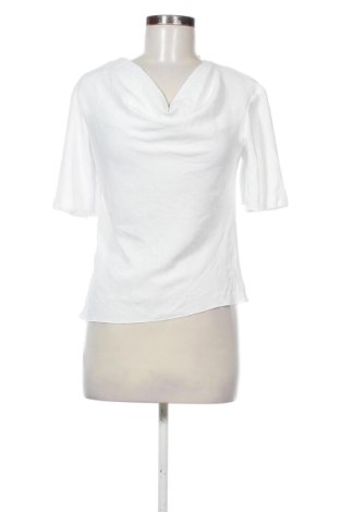 Γυναικεία μπλούζα NEW COLLECTION, Μέγεθος M, Χρώμα Λευκό, Τιμή 25,00 €, #136867822
