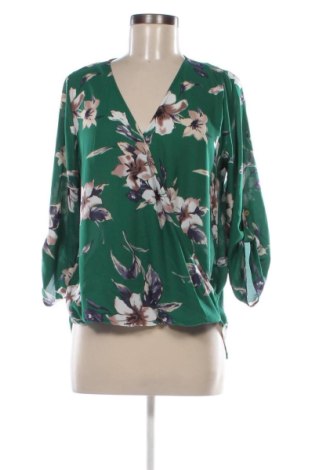 Bluză de femei West Kei, Mărime M, Culoare Multicolor, Preț 46,99 Lei, #136884815