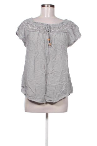 Bluză de femei Unbranded, Mărime M, Culoare Gri, Preț 31,00 Lei, #136893833