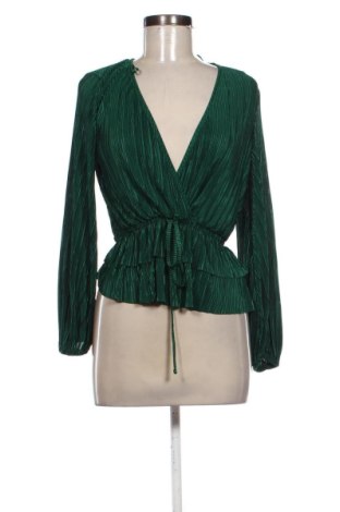 Damen Shirt Zara, Größe M, Farbe Grün, Preis 13,00 €, #136897914