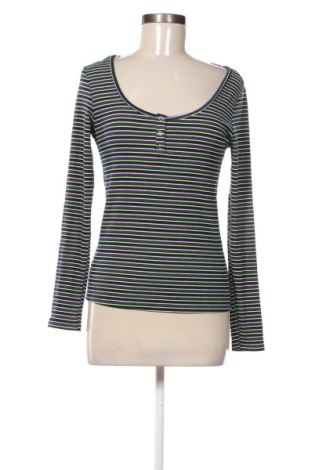 Bluză de femei Clockhouse, Mărime M, Culoare Multicolor, Preț 24,99 Lei, #136920836