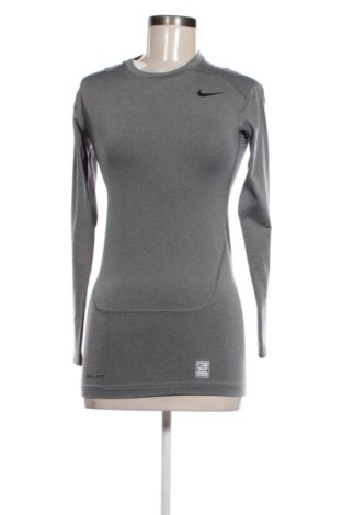 Női blúz Nike, Méret S, Szín Szürke, Ár 8 264 Ft, #136921723