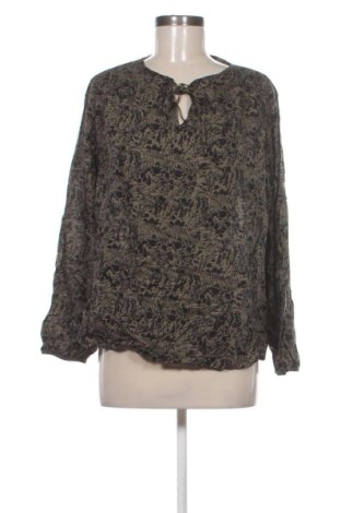 Bluză de femei Yessica, Mărime S, Culoare Multicolor, Preț 18,99 Lei, #136932033
