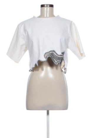 Дамска блуза Zara, Размер M, Цвят Екрю, Цена 11,13 €, #136939737