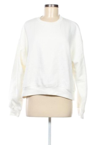 Дамска блуза Pull&Bear, Размер XL, Цвят Бял, Цена 32,21 €, #136958378