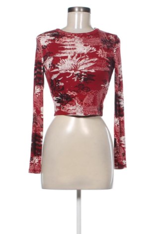 Női blúz Bershka, Méret S, Szín Sokszínű, Ár 2 893 Ft, #136871414