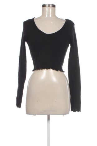 Női blúz Pull&Bear, Méret M, Szín Fekete, Ár 6 859 Ft, #136943563