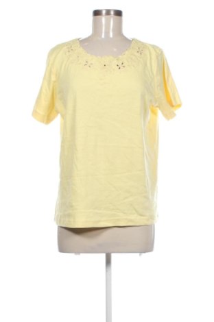 Γυναικείο t-shirt Unbranded, Μέγεθος L, Χρώμα Κίτρινο, Τιμή 15,00 €, #136851122