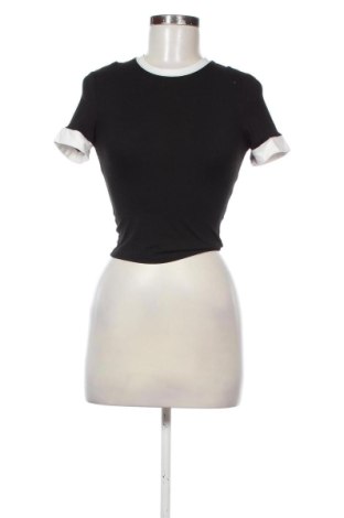 Γυναικείο t-shirt SHEIN, Μέγεθος XS, Χρώμα Πολύχρωμο, Τιμή 6,99 €, #136889712