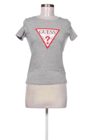Γυναικείο t-shirt Guess, Μέγεθος S, Χρώμα Γκρί, Τιμή 22,00 €, #136918350