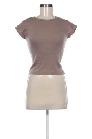 Γυναικείο t-shirt Zara, Μέγεθος S, Χρώμα Σάπιο μήλο, Τιμή 9,99 €, #136933579