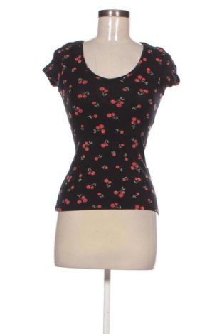Tricou de femei C&A, Mărime XS, Culoare Multicolor, Preț 30,99 Lei, #136952346