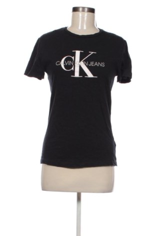 Дамска тениска Calvin Klein Jeans, Размер M, Цвят Многоцветен, Цена 17,89 €, #136001401