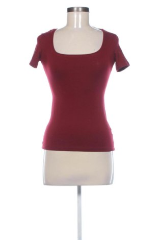 Tricou de femei Unbranded, Mărime S, Culoare Roșu, Preț 60,99 Lei, #136813323