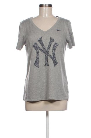Tricou de femei Nike, Mărime L, Culoare Gri, Preț 63,00 Lei, #136908006