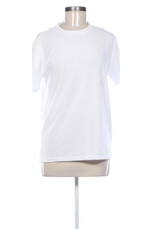 Tricou de femei LC Waikiki, Mărime M, Culoare Alb, Preț 66,00 Lei, #136941021