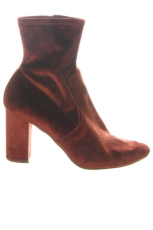 Γυναικεία μποτάκια Steve Madden, Μέγεθος 39, Χρώμα Πορτοκαλί, Τιμή 46,99 €, #136780775