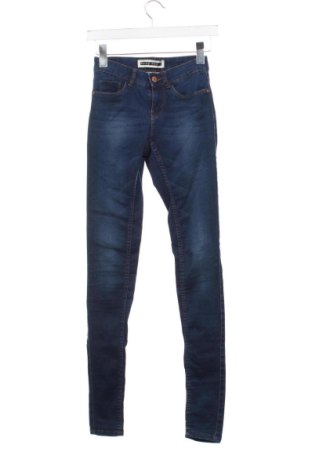 Damen Jeans Noisy May, Größe S, Farbe Blau, Preis 10,00 €, #136797332