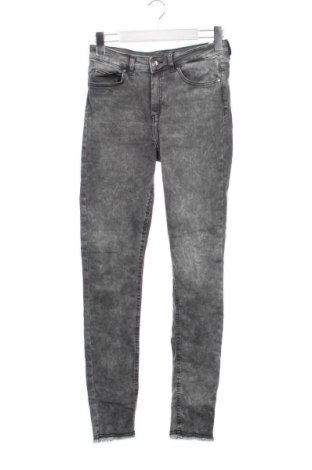 Damskie jeansy ONLY, Rozmiar M, Kolor Szary, Cena 63,99 zł, #136825919