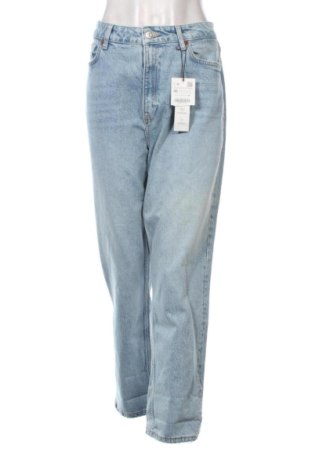 Blugi de femei Zara, Mărime L, Culoare Albastru, Preț 191,00 Lei, #136847096
