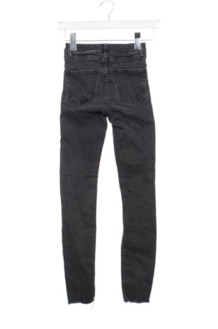 Damskie jeansy New Look, Rozmiar XXS, Kolor Szary, Cena 48,23 zł, #136852005