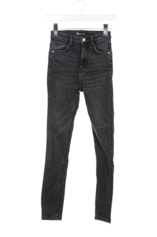 Blugi de femei Zara, Mărime XXS, Culoare Negru, Preț 57,35 Lei, #136856520