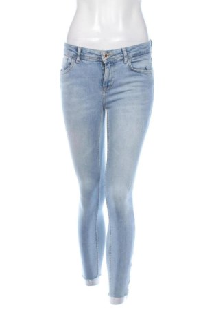 Blugi de femei Zara, Mărime M, Culoare Albastru, Preț 75,99 Lei, #136858186