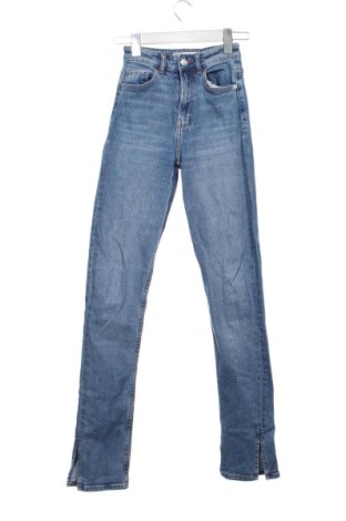 Γυναικείο Τζίν Bershka, Μέγεθος XXS, Χρώμα Μπλέ, Τιμή 10,99 €, #136896776