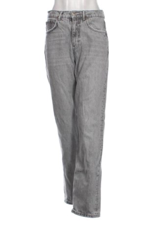 Дамски дънки Gina Tricot, Размер M, Цвят Сив, Цена 11,00 €, #136905149