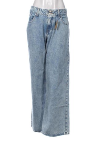 Damen Jeans Levi's, Größe XXL, Farbe Blau, Preis € 88,99, #136907179