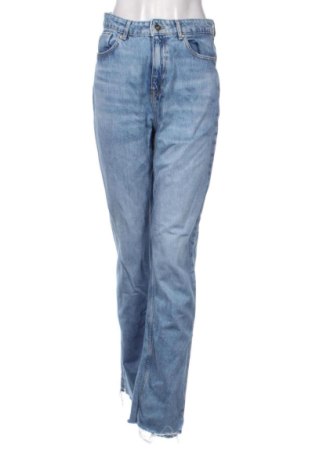 Damskie jeansy Zara, Rozmiar M, Kolor Niebieski, Cena 65,99 zł, #136922832