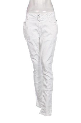 Дамски дънки Street One, Размер XXL, Цвят Бял, Цена 22,00 €, #136934648