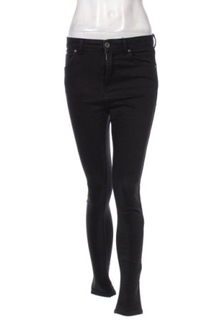 Blugi de femei Bershka, Mărime M, Culoare Negru, Preț 94,99 Lei, #136939964