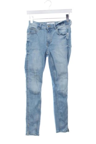 Damskie jeansy Reserved, Rozmiar S, Kolor Niebieski, Cena 58,94 zł, #136787031