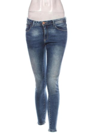 Damskie jeansy Cropp, Rozmiar S, Kolor Niebieski, Cena 85,74 zł, #136903292