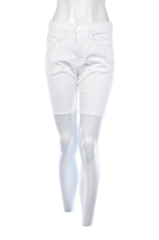 Дамски къс панталон H&M, Размер M, Цвят Бял, Цена 11,00 €, #136883152
