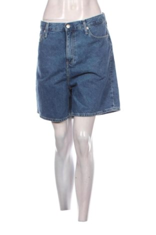 Damskie szorty Calvin Klein Jeans, Rozmiar L, Kolor Niebieski, Cena 144,93 zł, #136899653
