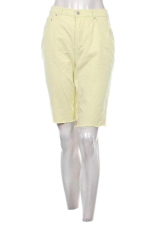 Дамски къс панталон Marks & Spencer, Размер M, Цвят Жълт, Цена 12,00 €, #136901402